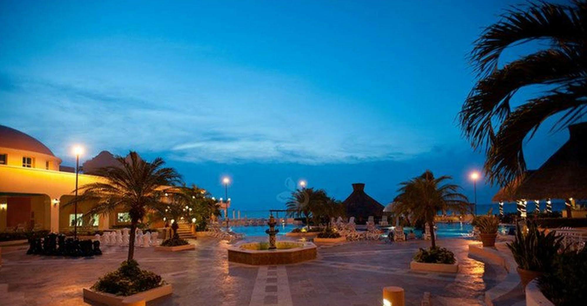 Hotelcoz All Inclusive โกซูเมล ภายนอก รูปภาพ